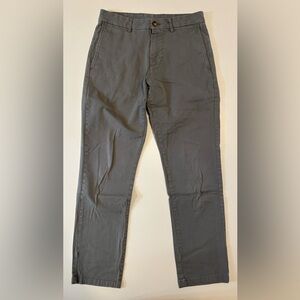 Old Navy Chino Pants. Gray Men’s S 29